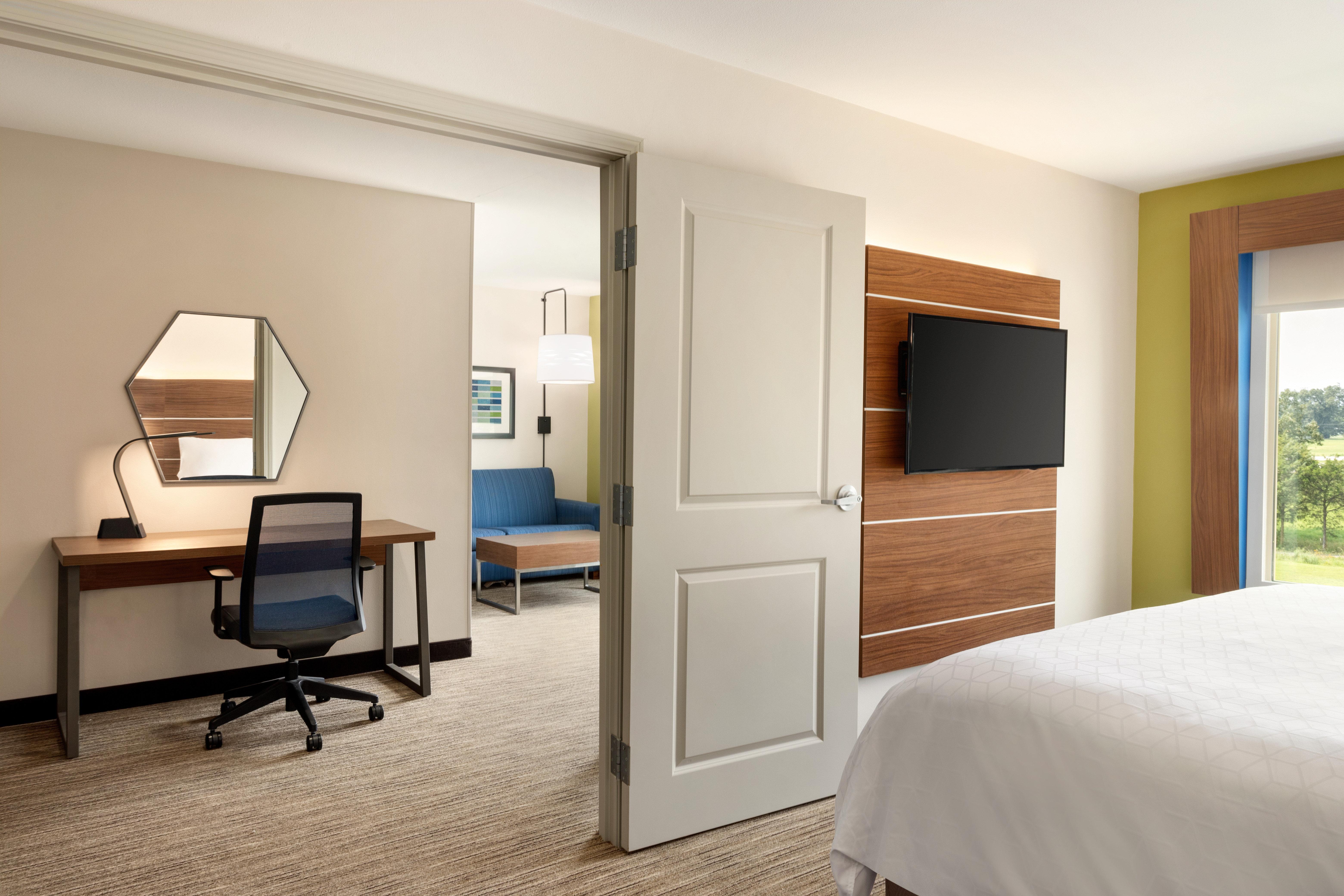 Holiday Inn Express & Suites Searcy By Ihg Exterior photo
