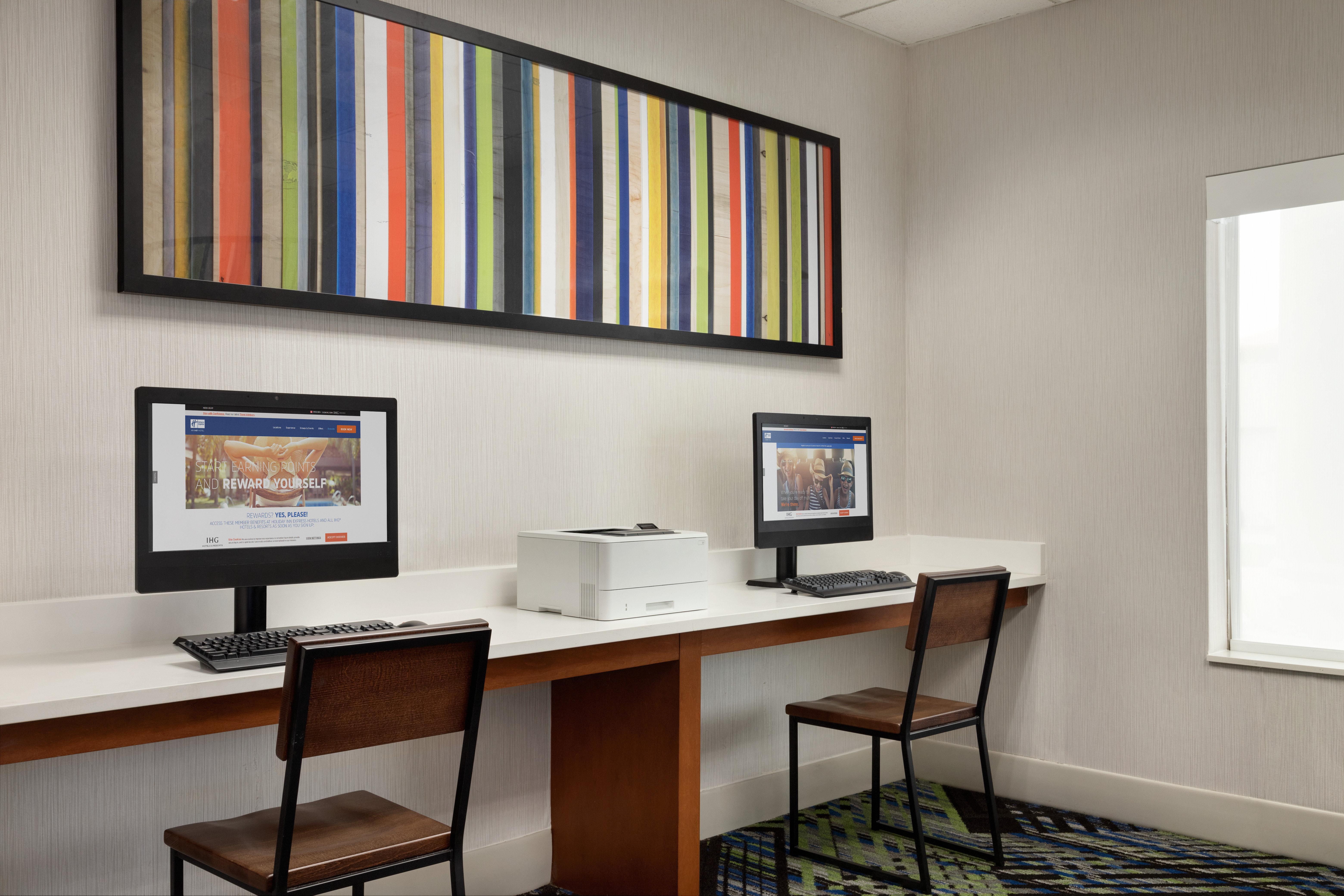 Holiday Inn Express & Suites Searcy By Ihg Exterior photo